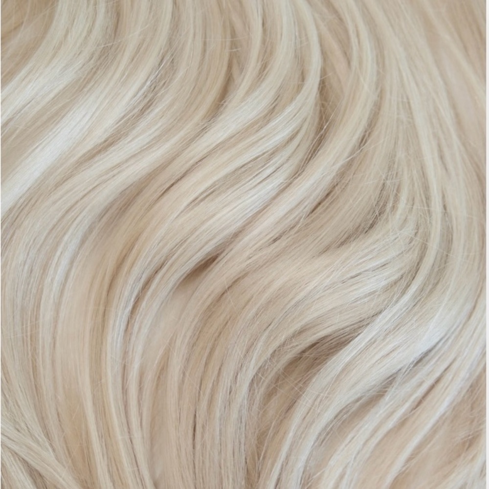 Ash Blonde (60) 20" 45g Single Weft Bombay Hair
